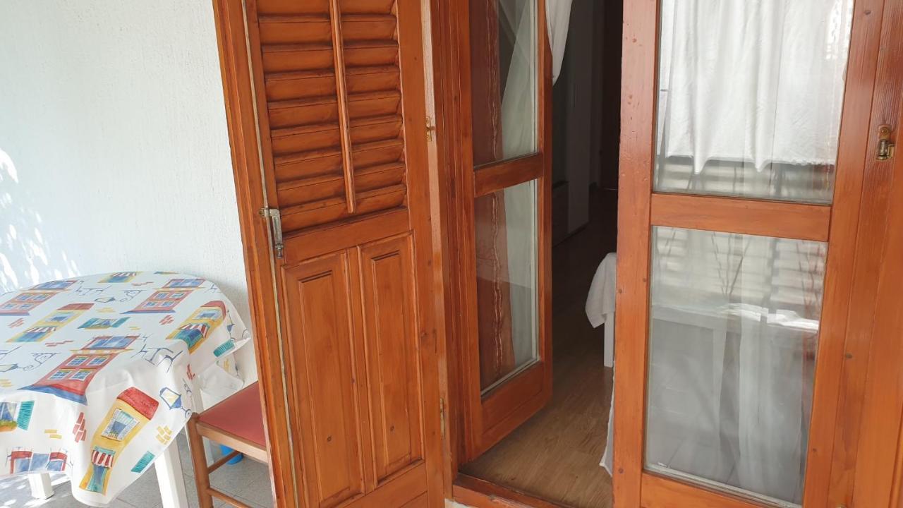 Accomodation Mirjana Rooms 포레치 외부 사진