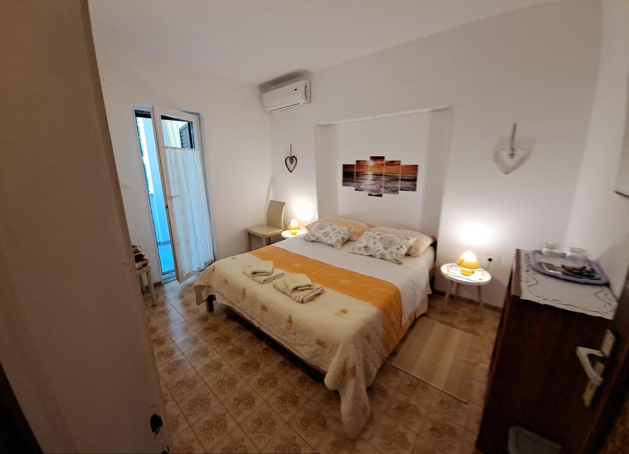 Accomodation Mirjana Rooms 포레치 외부 사진